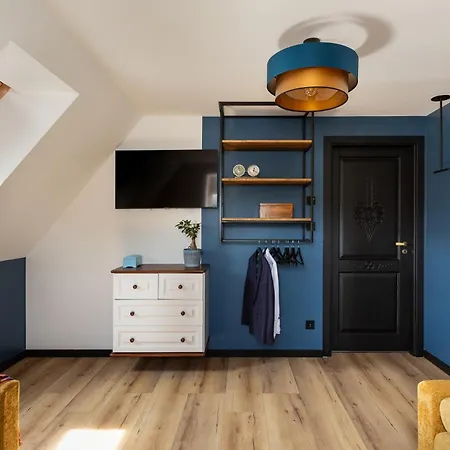 House For 20 People With A Private And Bar Koma House Villa Sidzina