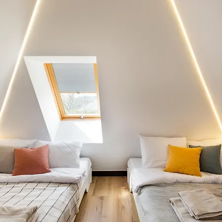 House For 20 People With A Private And Bar Koma House ヴィラ Sidzina