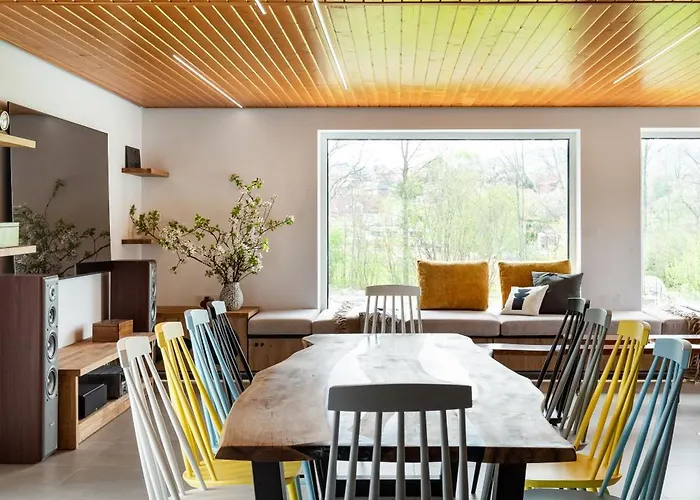 House For 20 People With A Private And Bar Koma House *