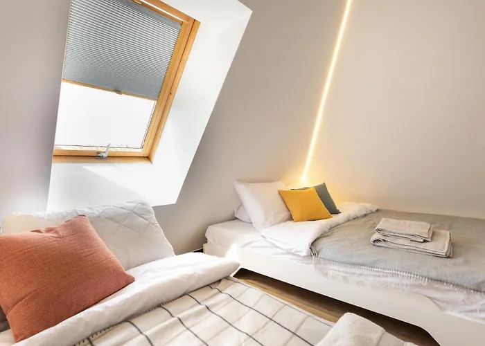 Willa House For 20 People With A Private And Bar Koma House