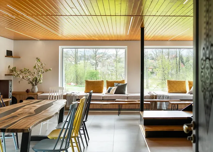 Willa House For 20 People With A Private And Bar Koma House